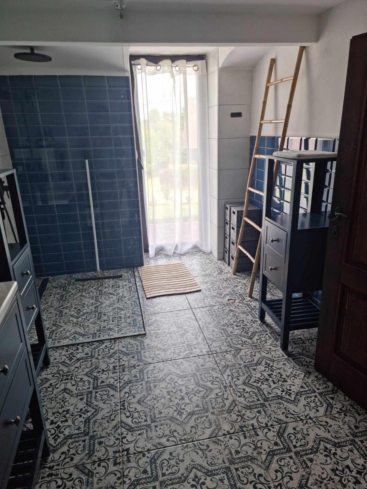 Luxusni Apartman S Krbem - Virivka S Vyhledem Na Luzicke Hory Na Podzim Zdarma Apartment Kunratice  Exterior photo